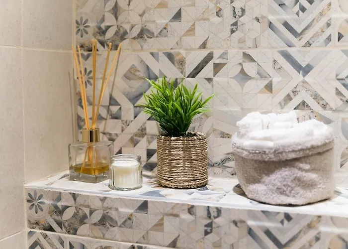 Lejlighed Artistic And Cozy In The Center Of