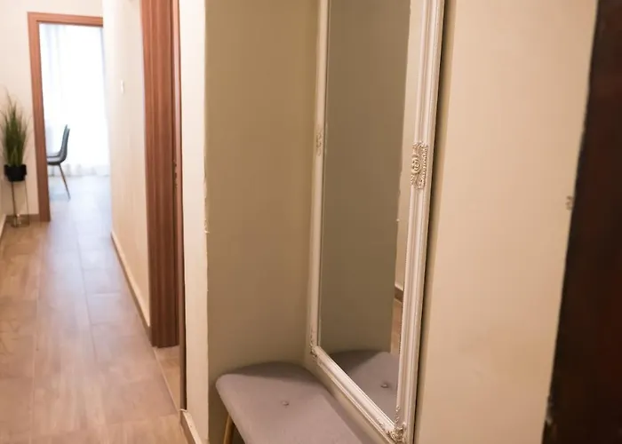 Artistic And Cozy In The Center Of Lejlighed *