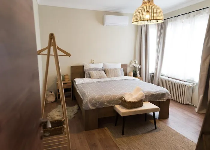 Artistic And Cozy In The Center Of Lejlighed *