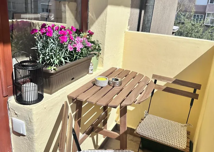 Artistic And Cozy In The Center Of * Sofia